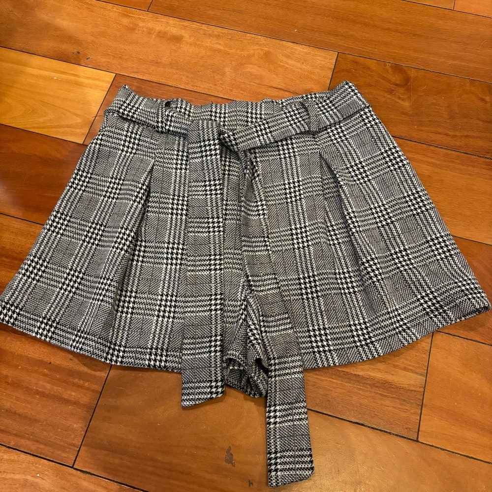 Plaid Soft Shorts